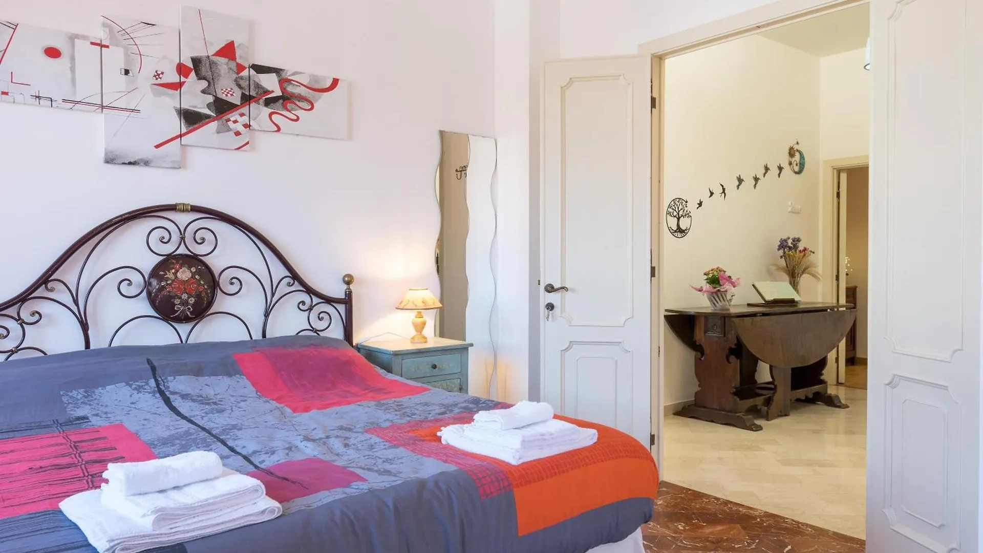 Art Rooms Arezzo