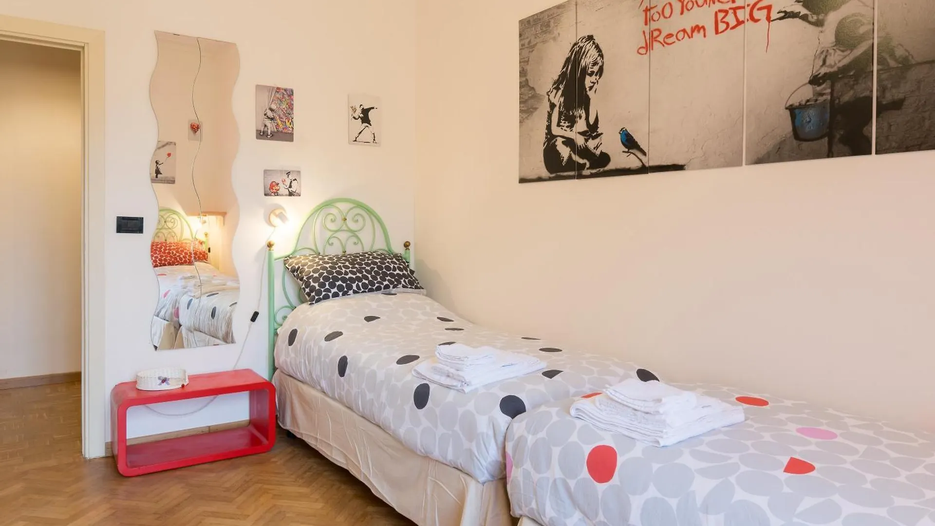 Art Rooms Arezzo 0*,  Italy